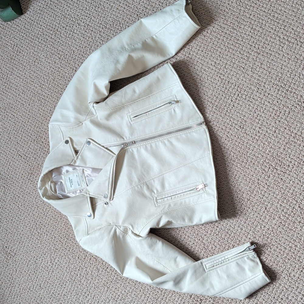 ABERCROMBIE & FITCH Women's L Jacket Cream White Vegan Leather Moto Biker - Picture 2 of 11